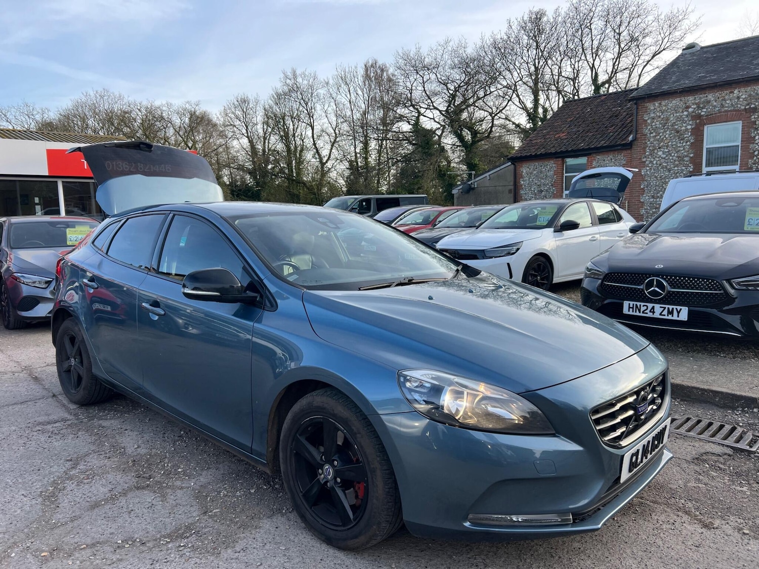 Used Volvo V40 2014 for sale - 77970548: Photo 22