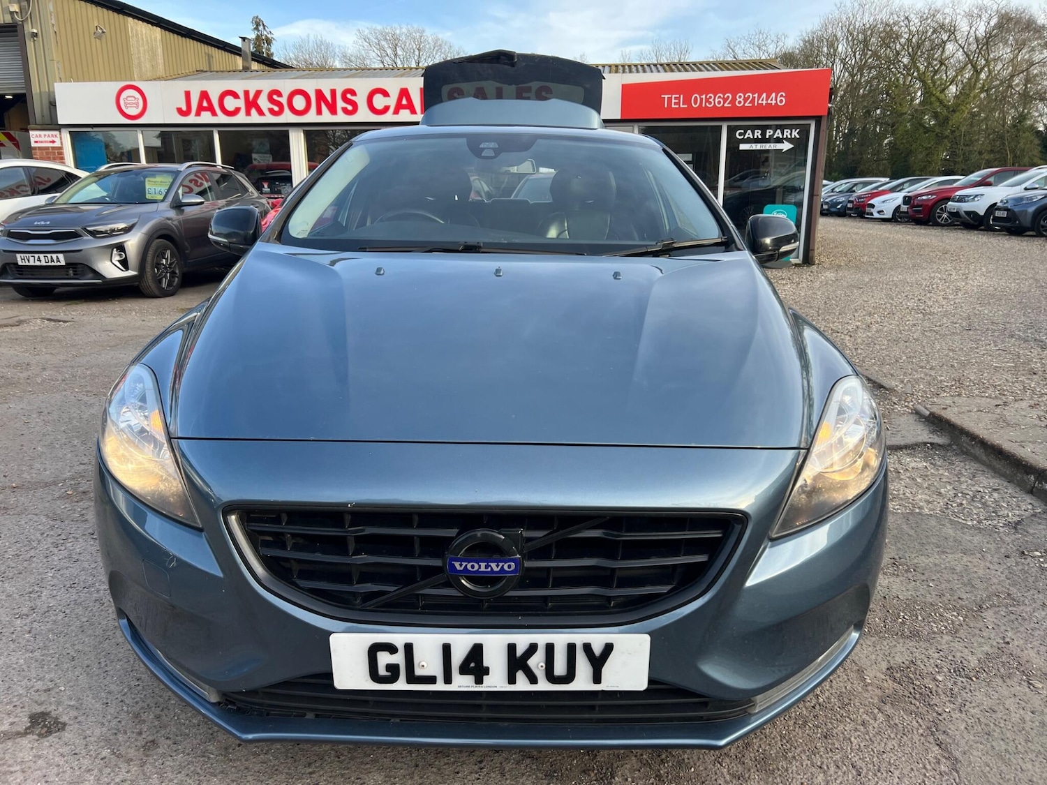 Used Volvo V40 2014 for sale - 77970548: Photo 27