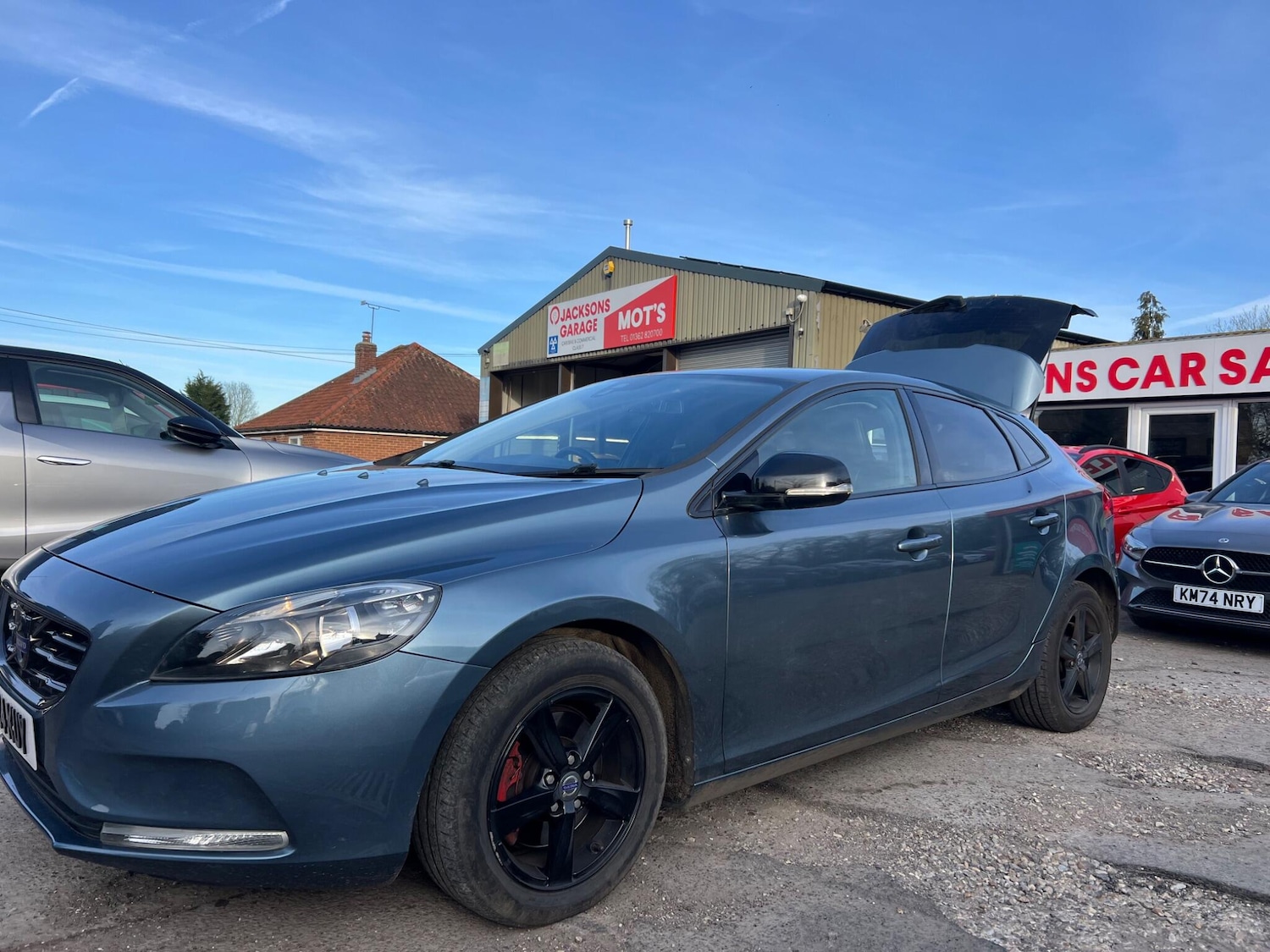 Used Volvo V40 2014 for sale - 77970548: Photo 29