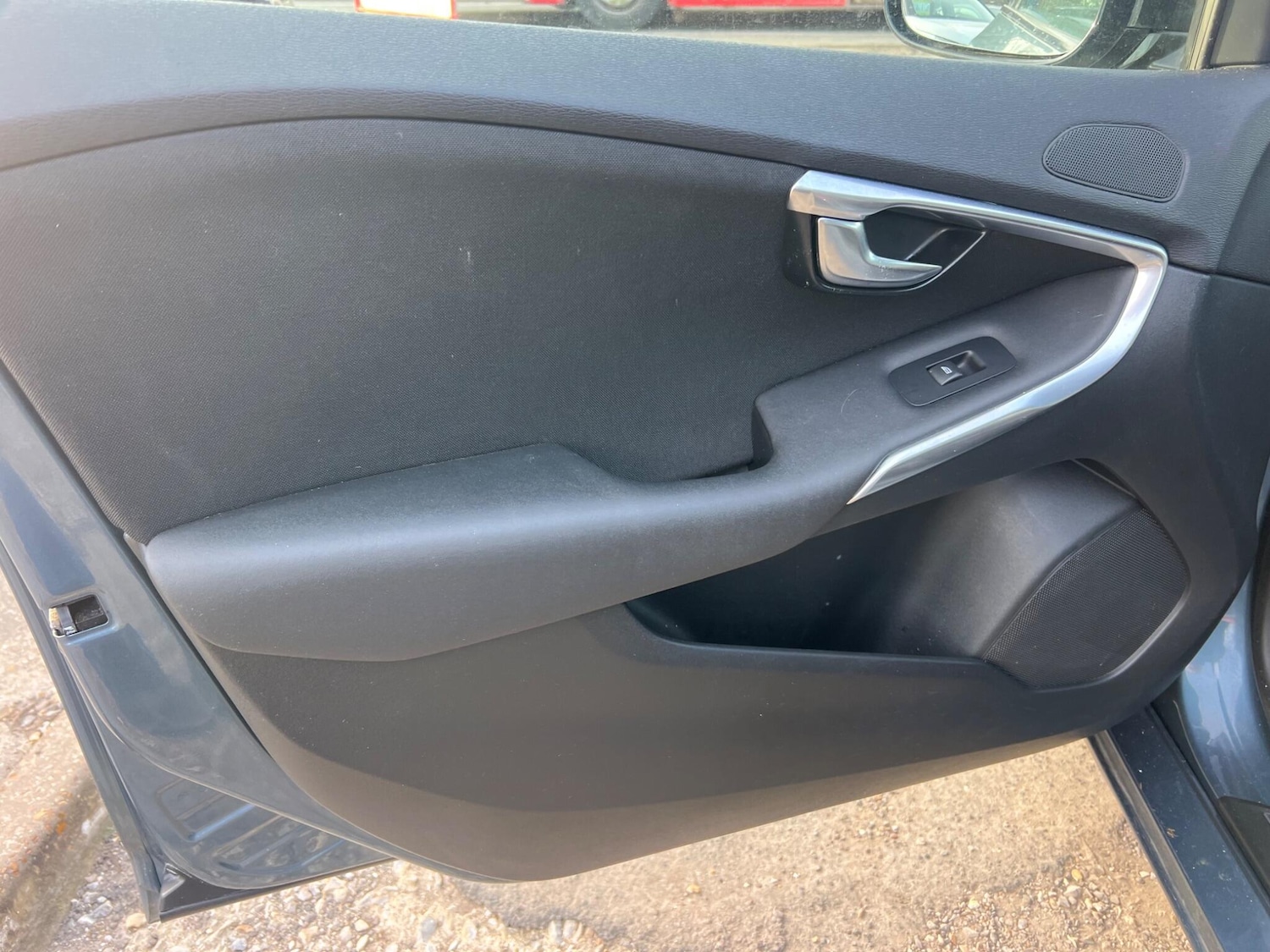 Used Volvo V40 2014 for sale - 77970548: Photo 34