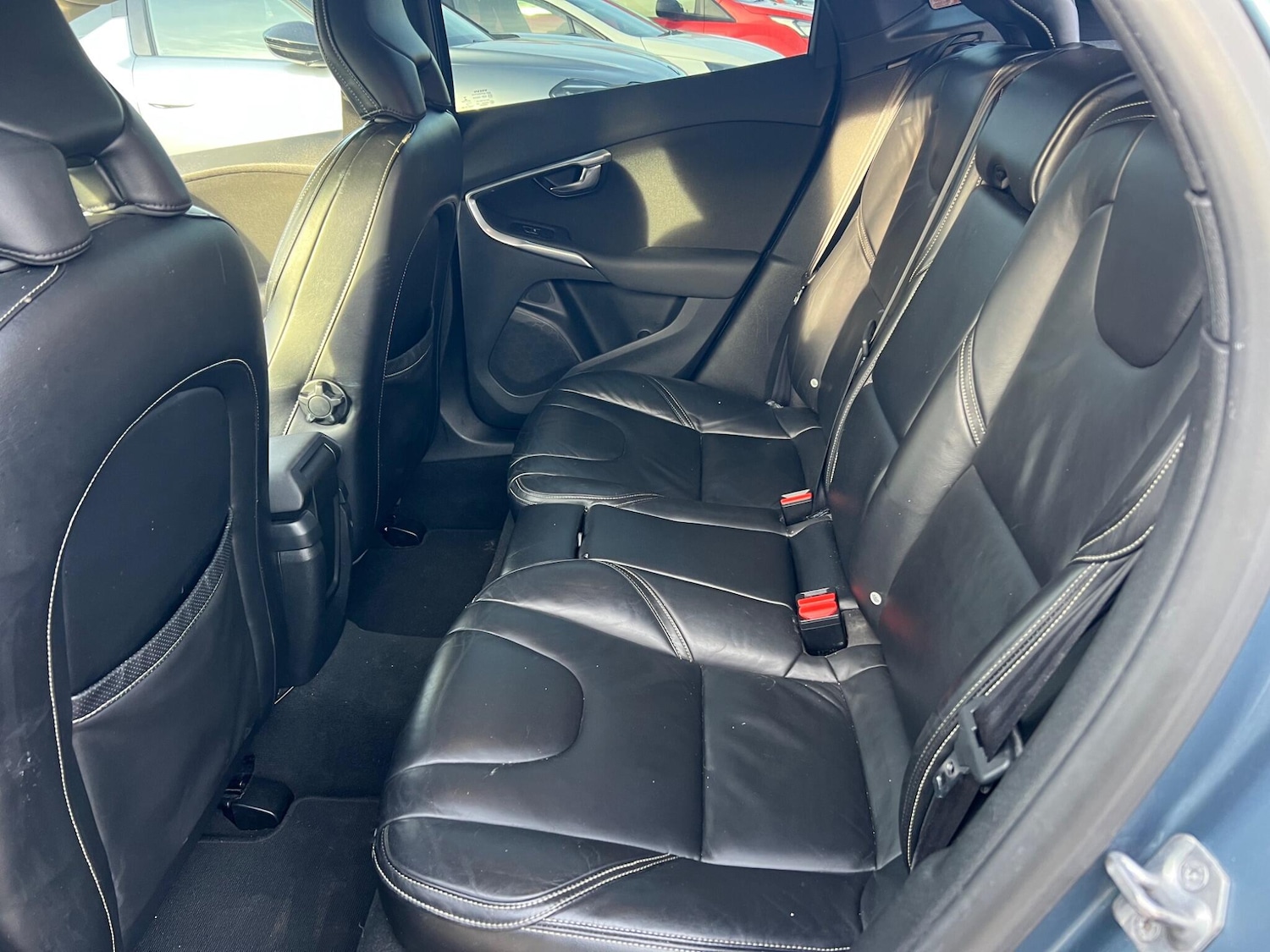 Used Volvo V40 2014 for sale - 77970548: Photo 42