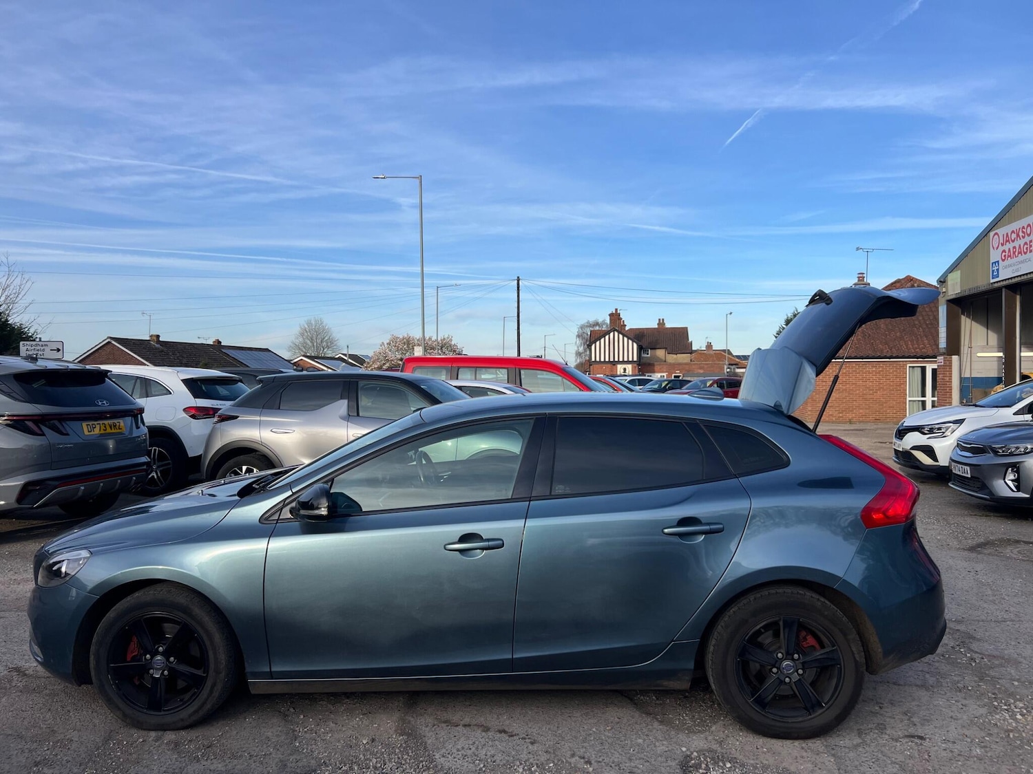 Used Volvo V40 2014 for sale - 77970548: Photo 47