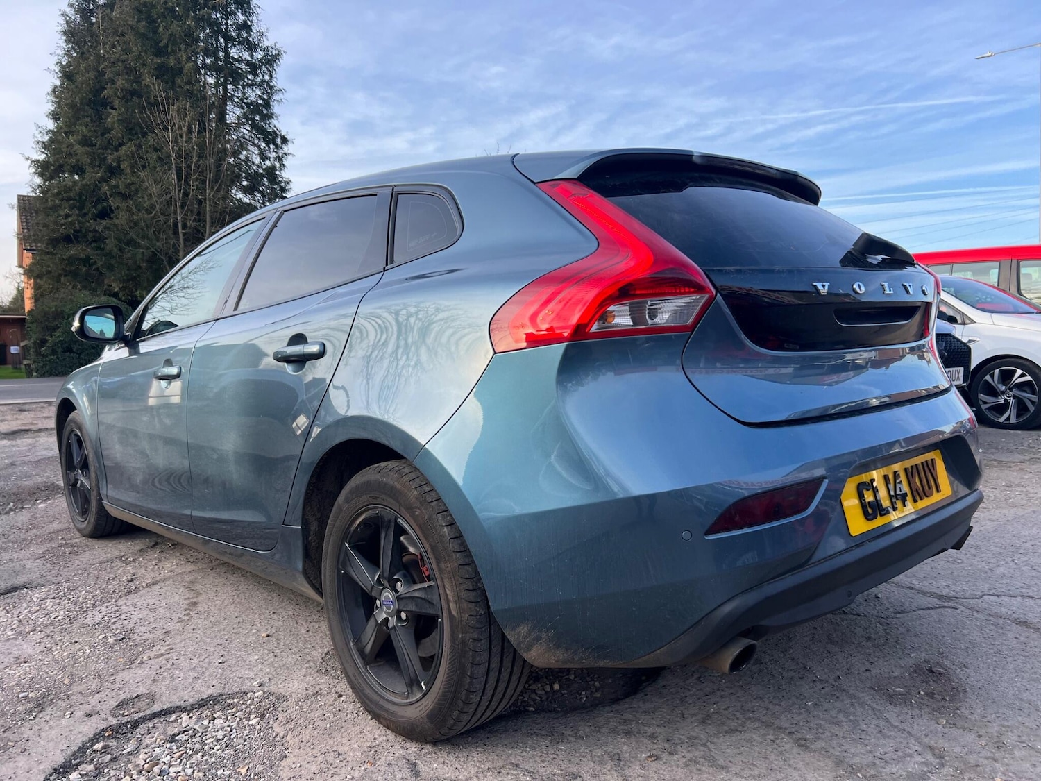 Used Volvo V40 2014 for sale - 77970548: Photo 59