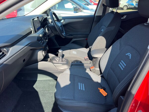 Used Ford Focus 2022 for sale - 74081438: Photo 25