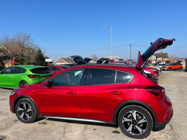 Used Ford Focus 2022 for sale - 74081438: Photo 43