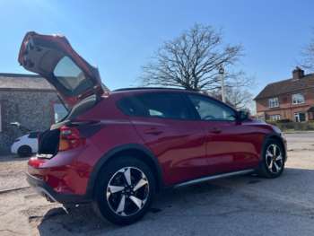 Used Ford Focus 2022 for sale - 74081438: Photo