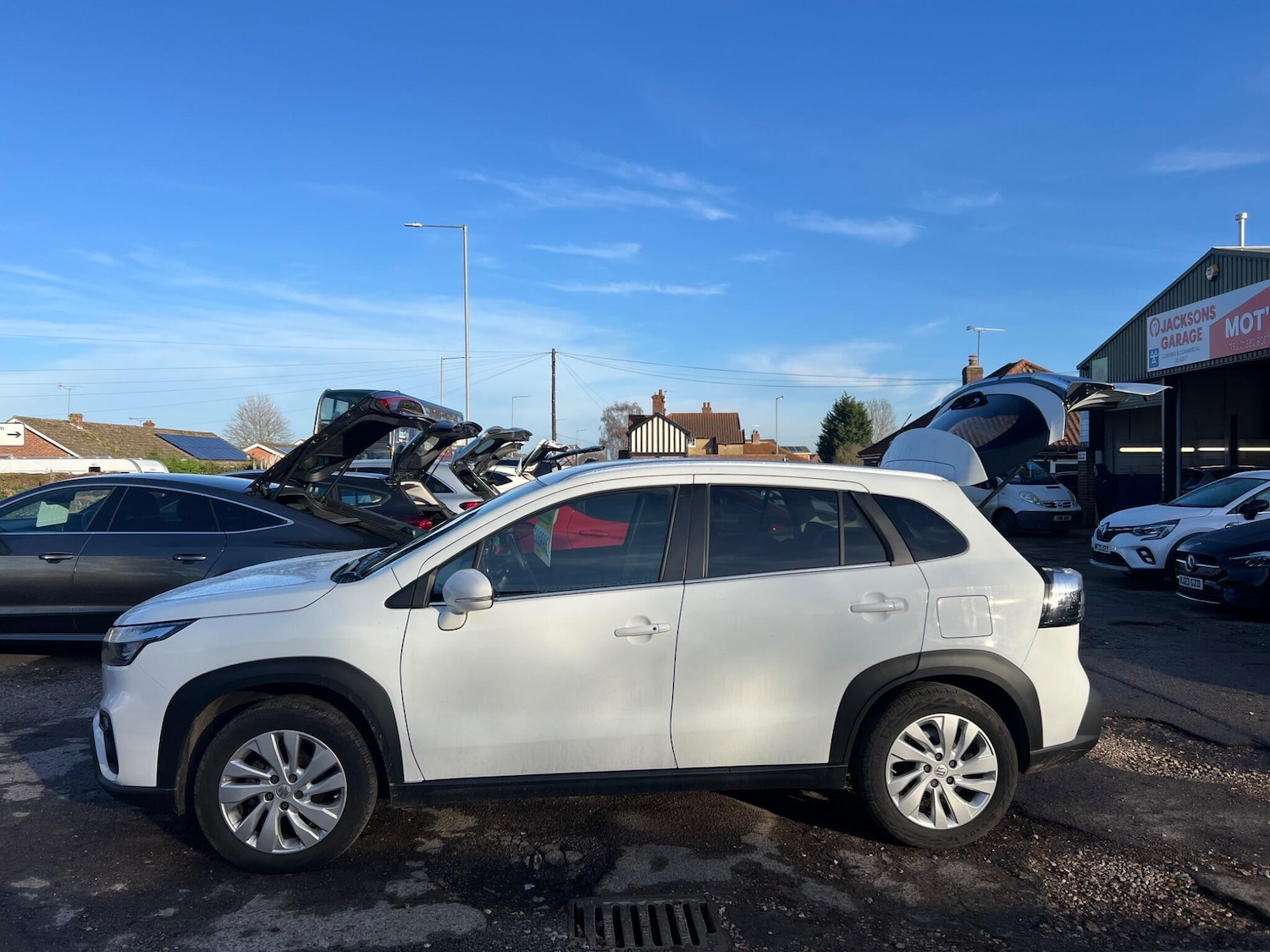 Used Suzuki SX4 S-Cross 2023 for sale - 76658549: Photo 13