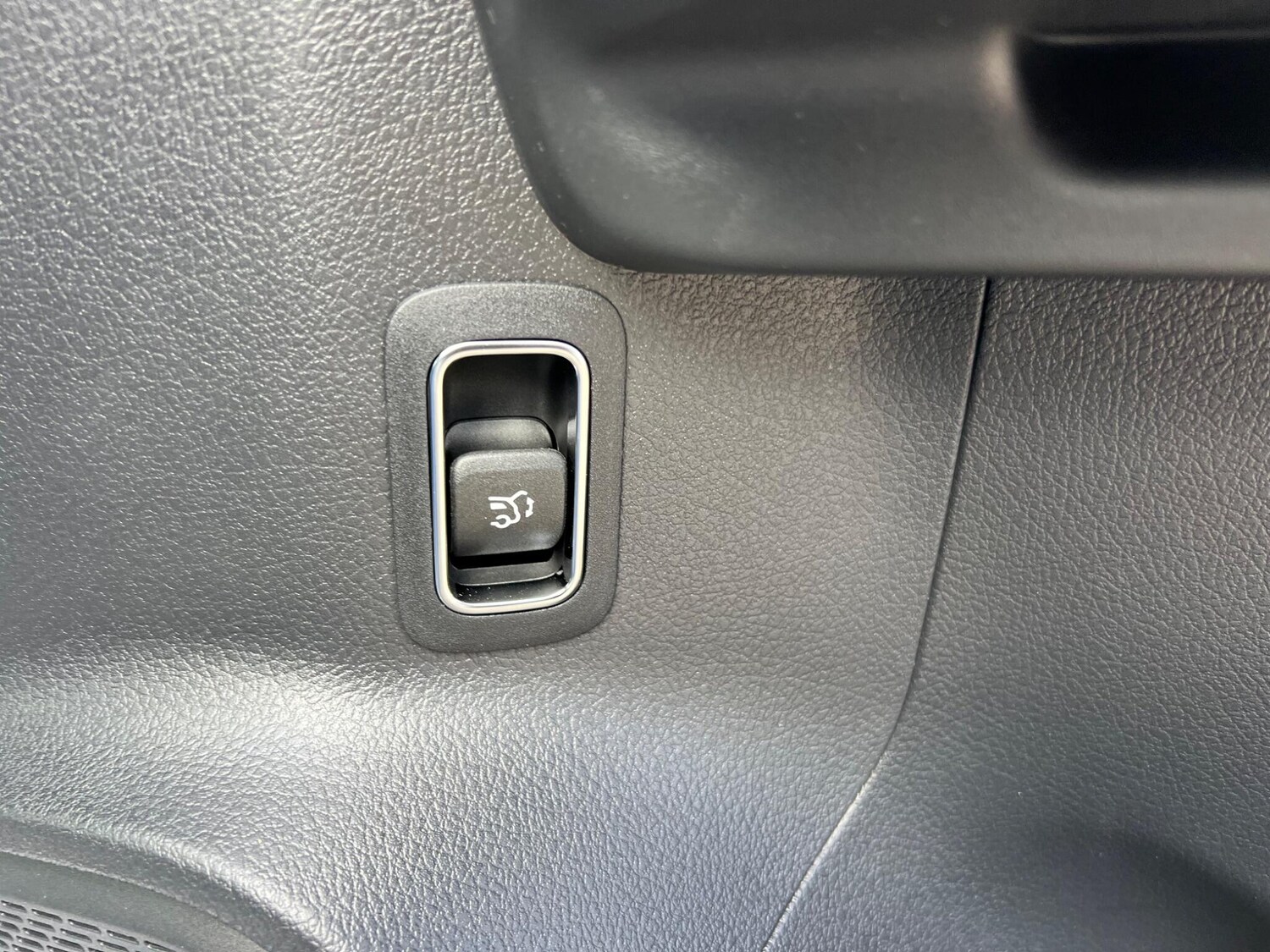 Used Mercedes-Benz EQA 2025 for sale - 76247126: Photo 79