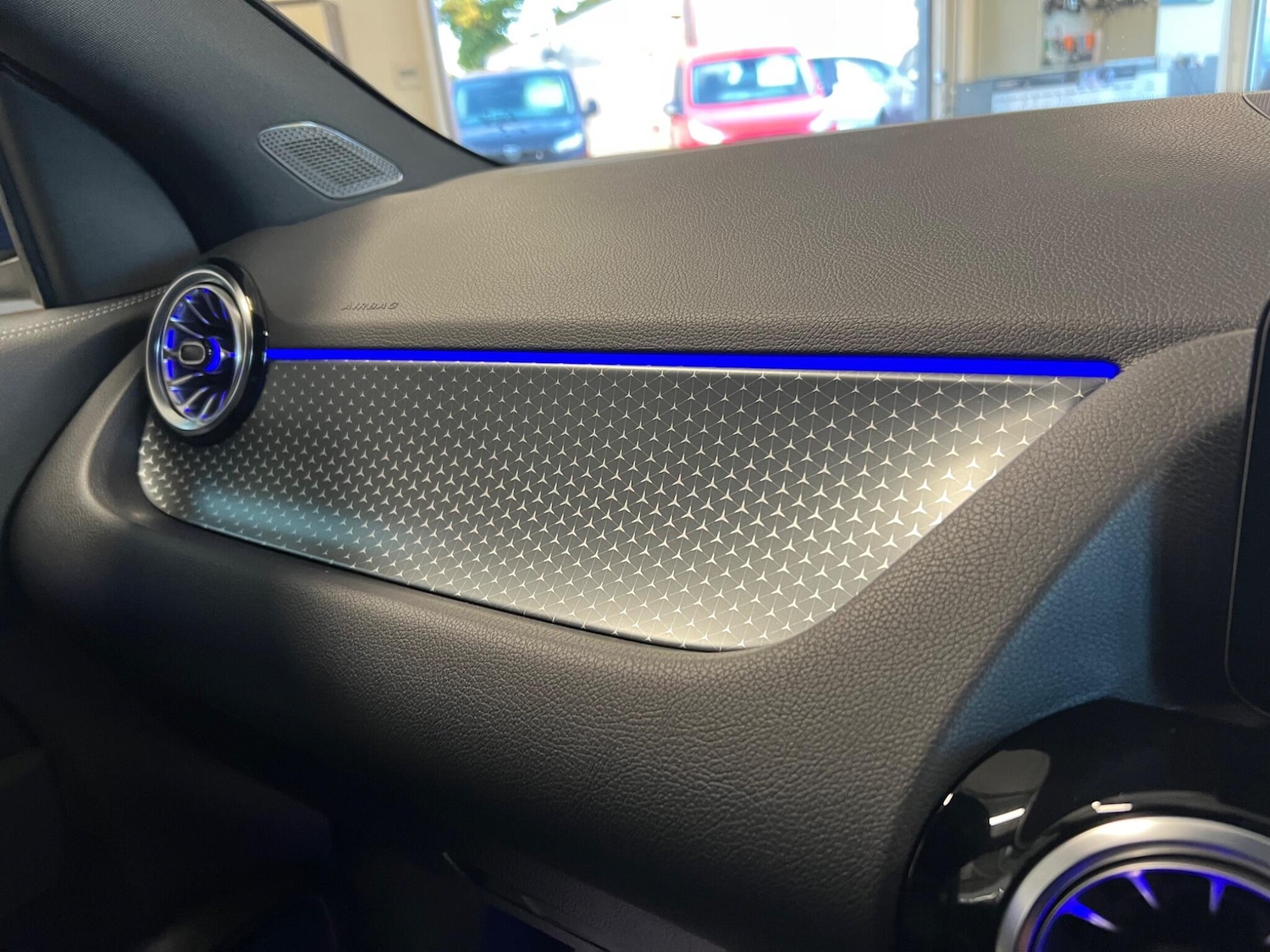 Used Mercedes-Benz EQA 2025 for sale - 76247126: Photo 86