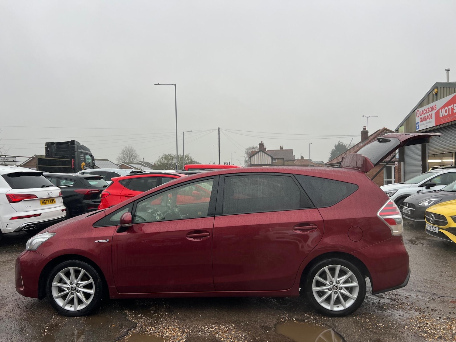 Used Toyota Prius+ 2020 for sale - 77468915: Photo 12