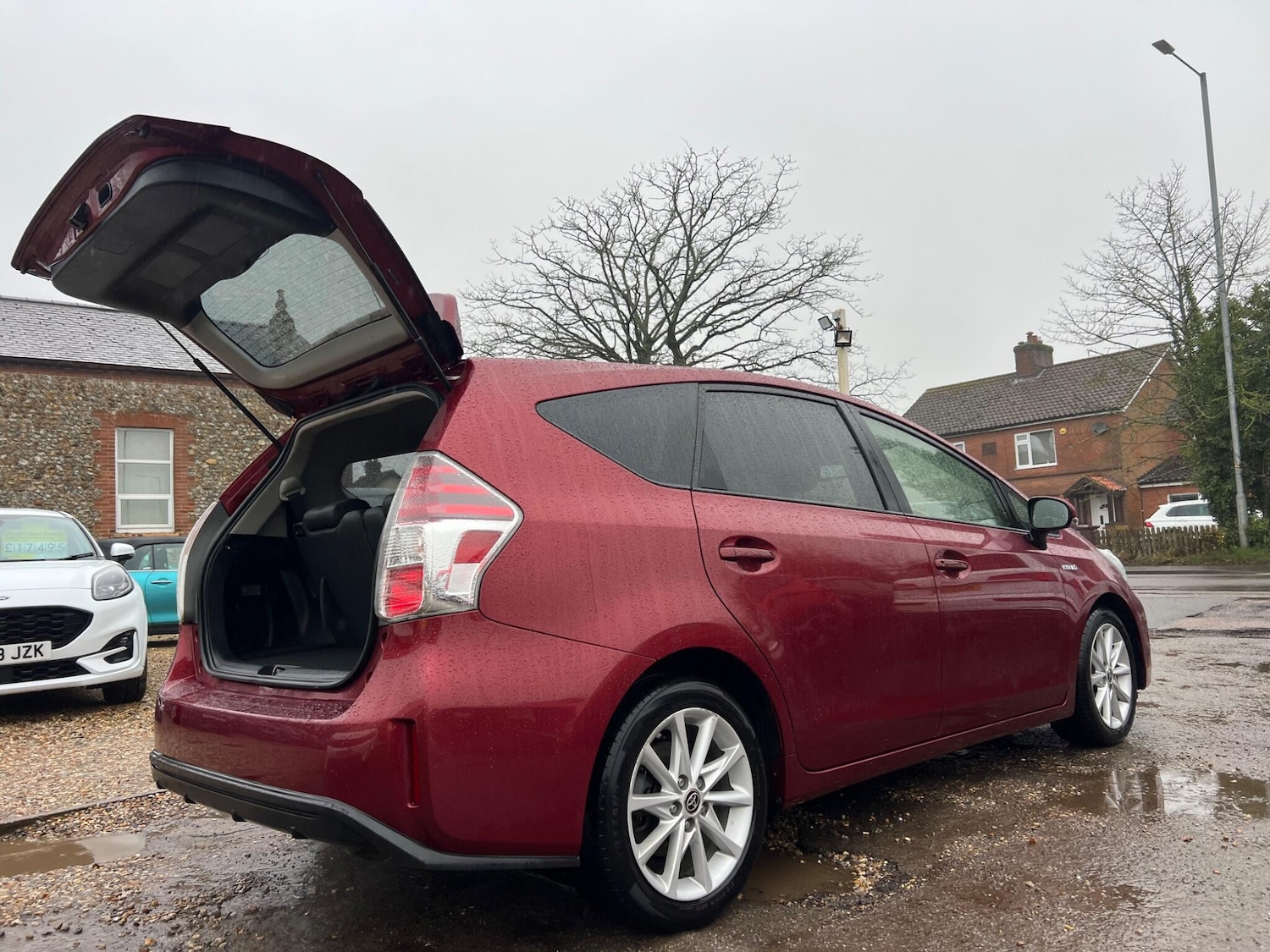 Used Toyota Prius+ 2020 for sale - 77468915: Photo 16