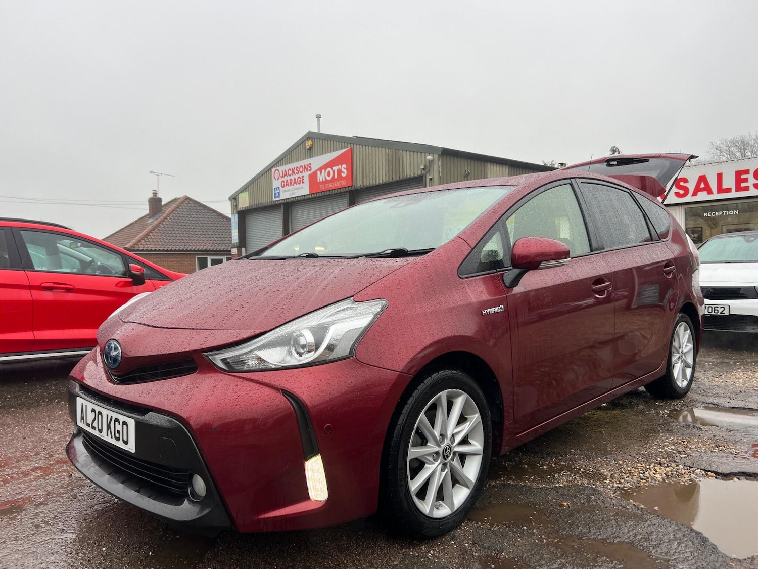 Used Toyota Prius+ 2020 for sale - 77468915: Photo 31