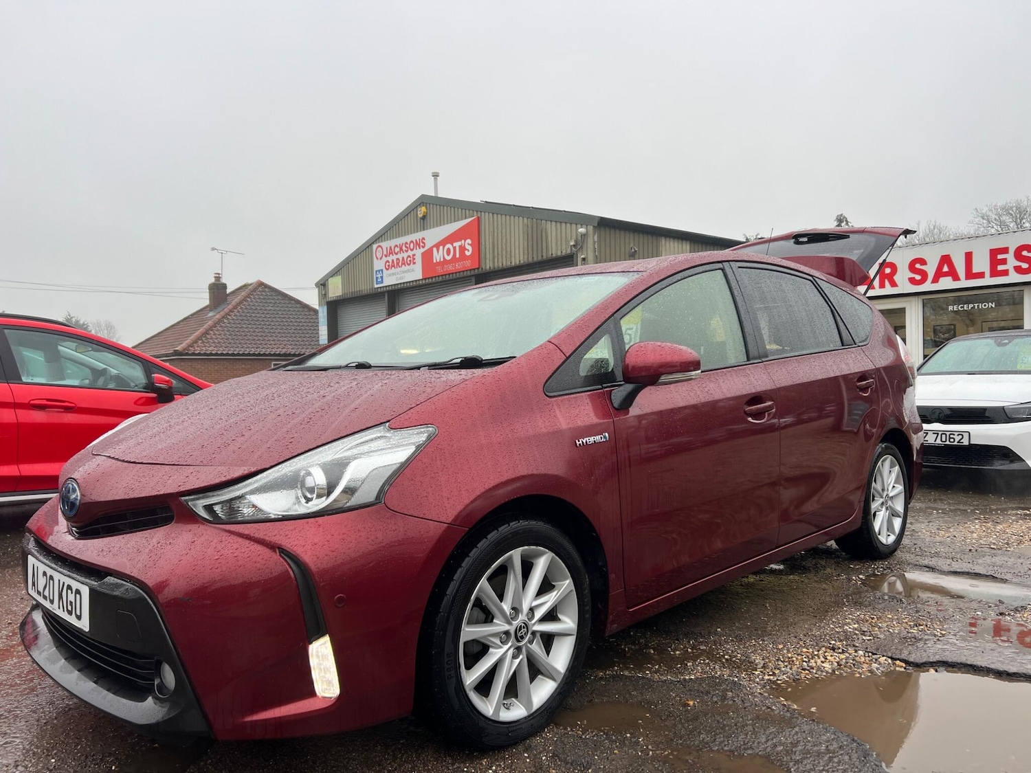 Used Toyota Prius+ 2020 for sale - 77468915: Photo 32