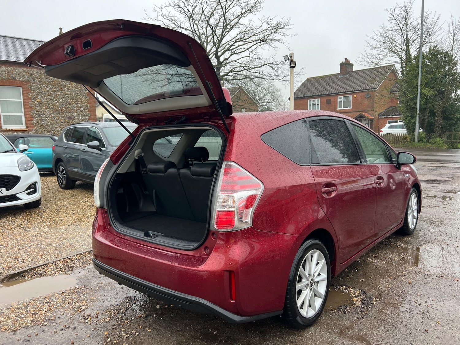 Used Toyota Prius+ 2020 for sale - 77468915: Photo 60