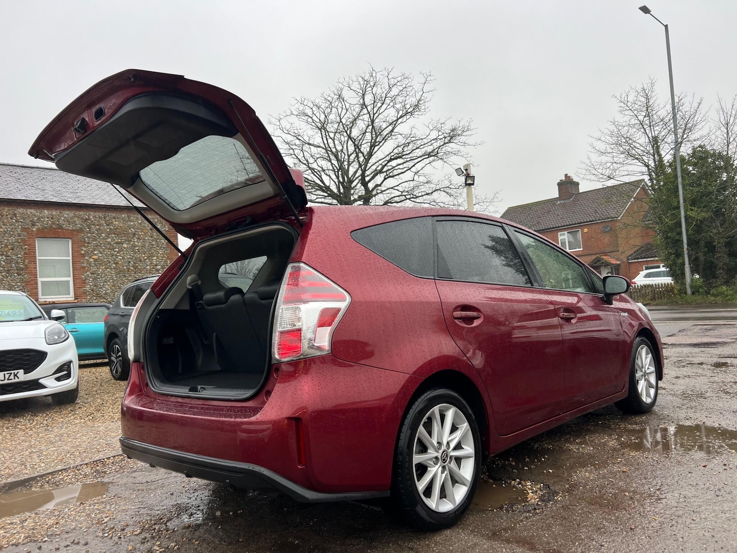 Used Toyota Prius+ 2020 for sale - 77468915: Photo 62