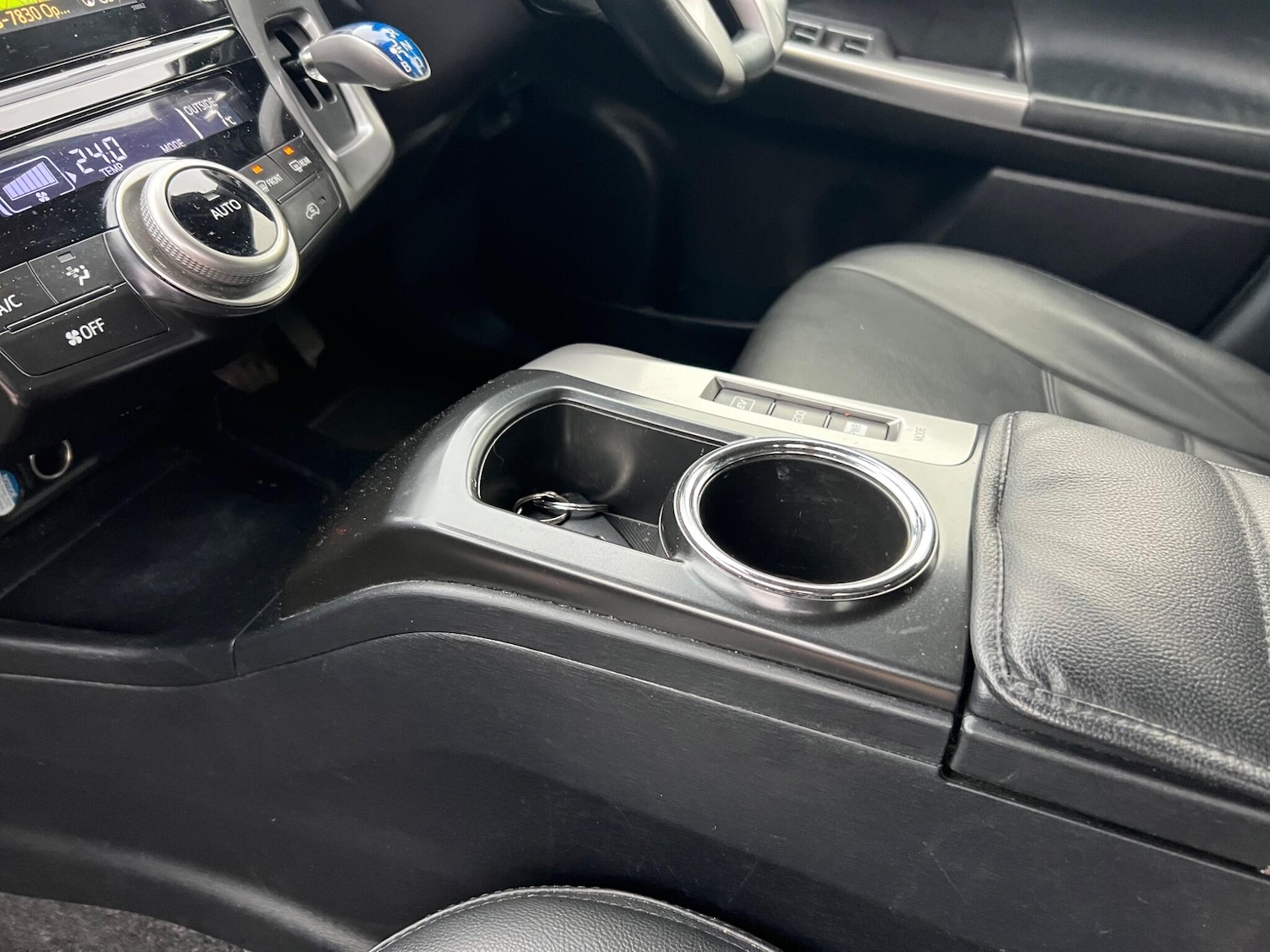 Used Toyota Prius+ 2020 for sale - 77468915: Photo 82