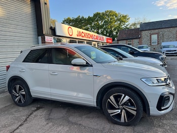 Used Volkswagen T-Roc 2024 for sale - 78573381: Photo