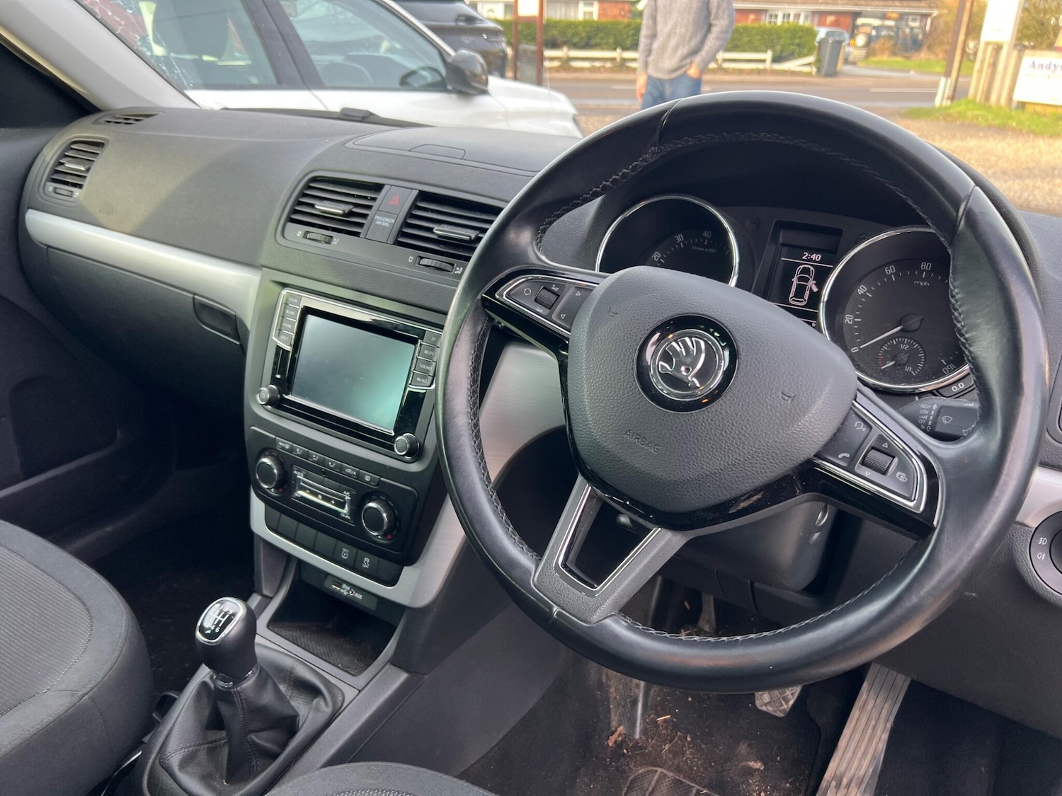 Used Skoda Yeti 2015 for sale - 77359208: Photo 3