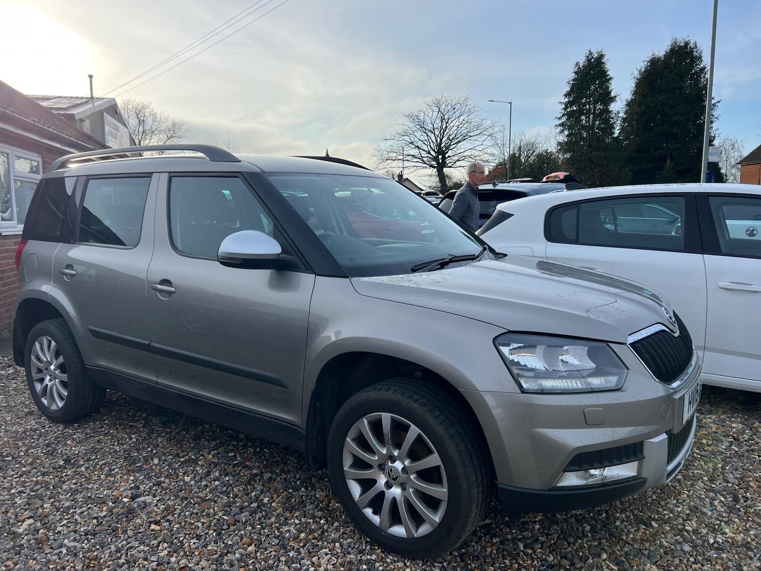 Used Skoda Yeti 2015 for sale - 77359208: Photo 5