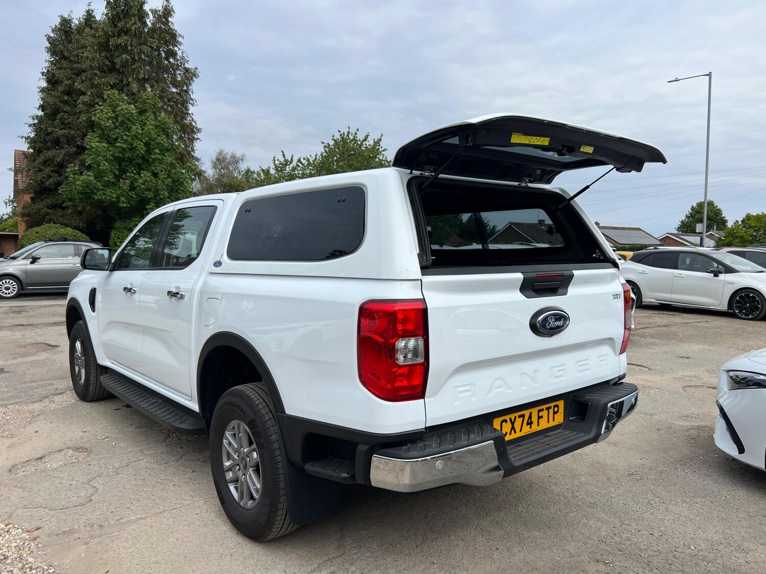 Vehicle 28