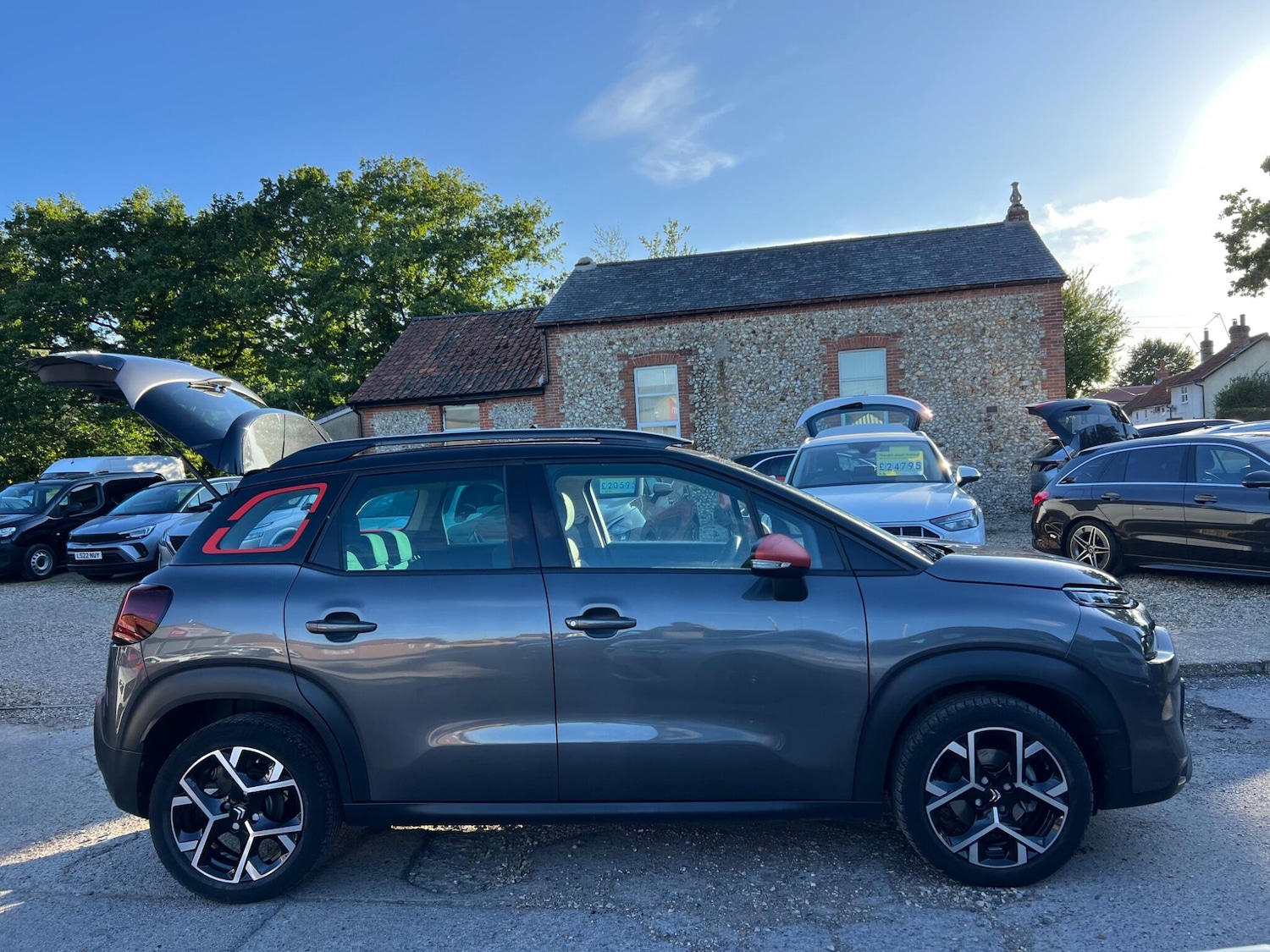 Used Citroen C3 Aircross 2023 for sale - 76988547: Photo 25