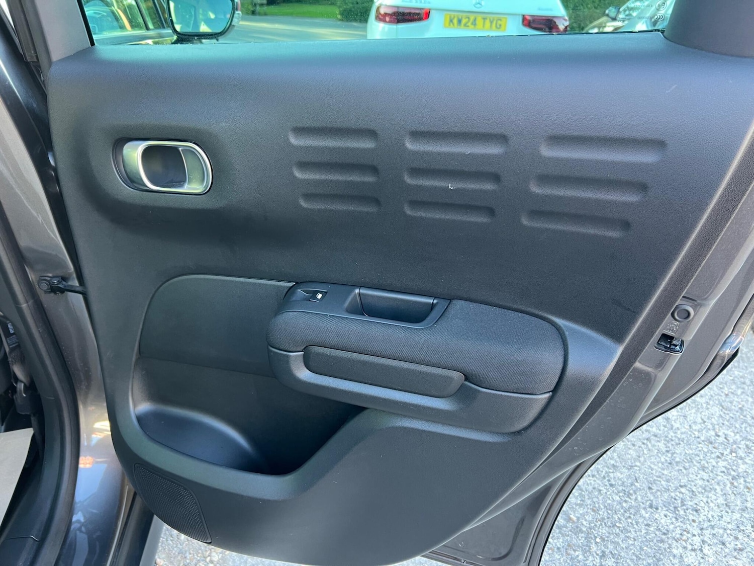 Used Citroen C3 Aircross 2023 for sale - 76988547: Photo 8