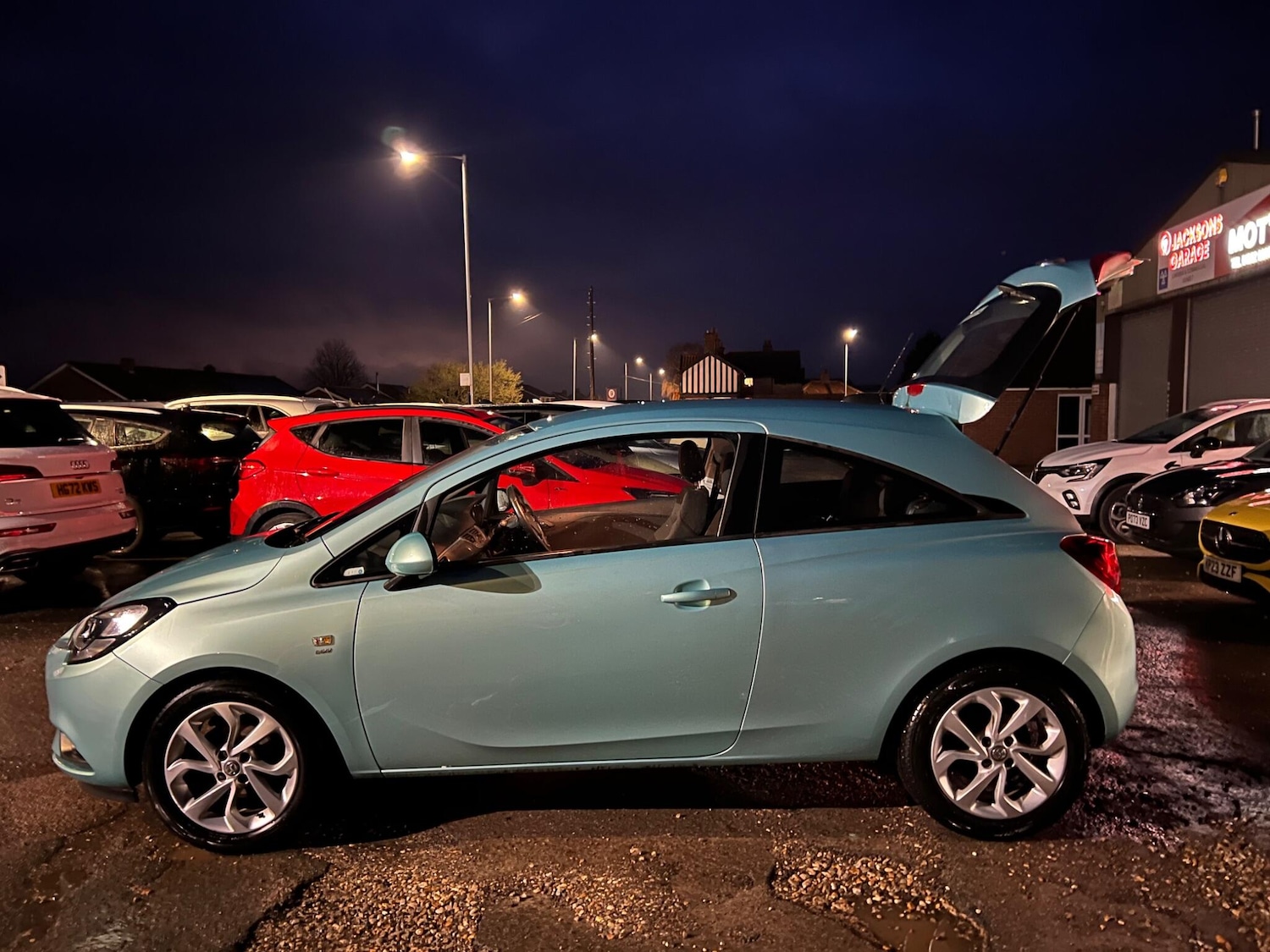 Used Vauxhall Corsa 2016 for sale - 77237875: Photo 11