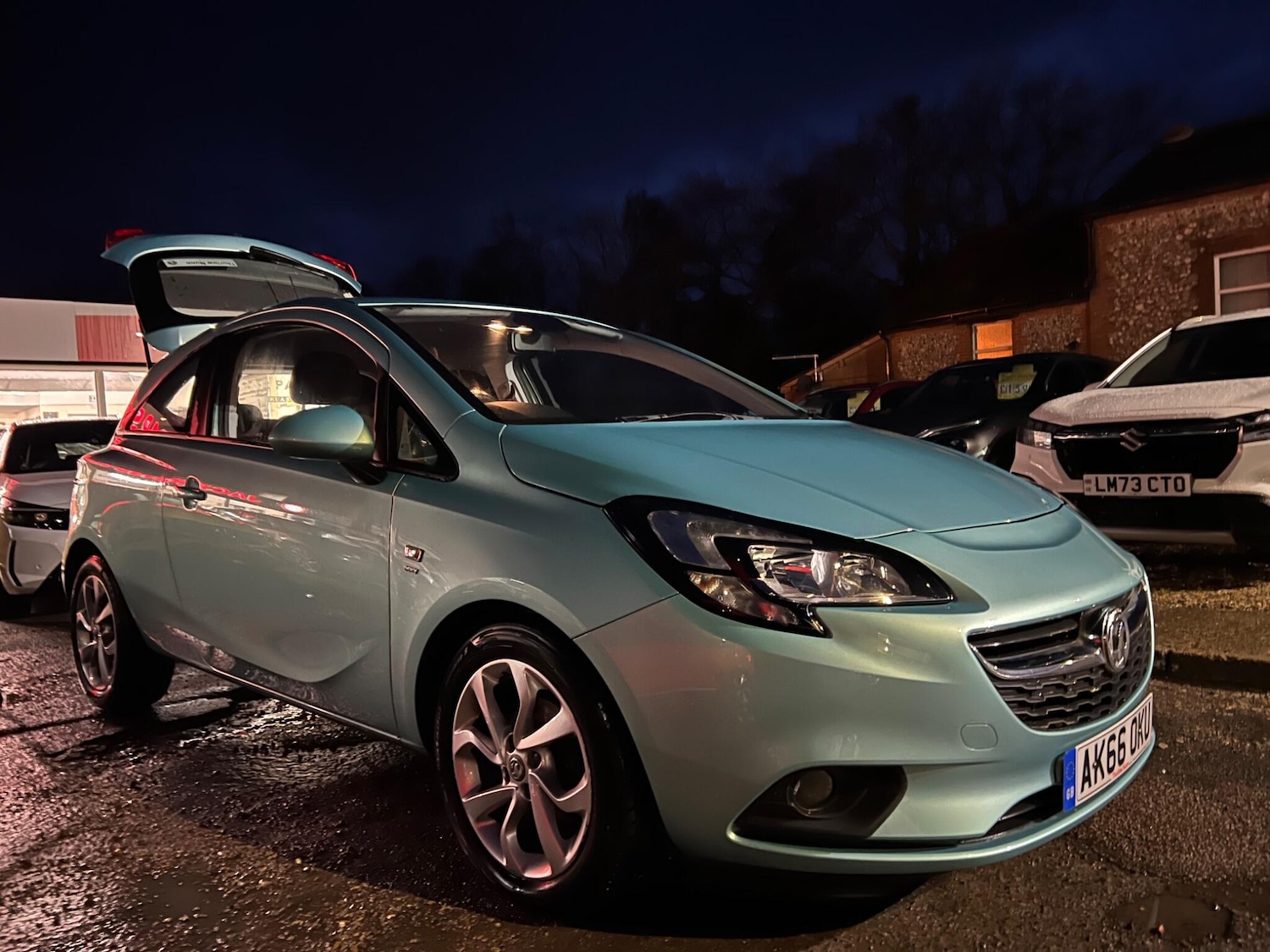 Used Vauxhall Corsa 2016 for sale - 77237875: Photo 3