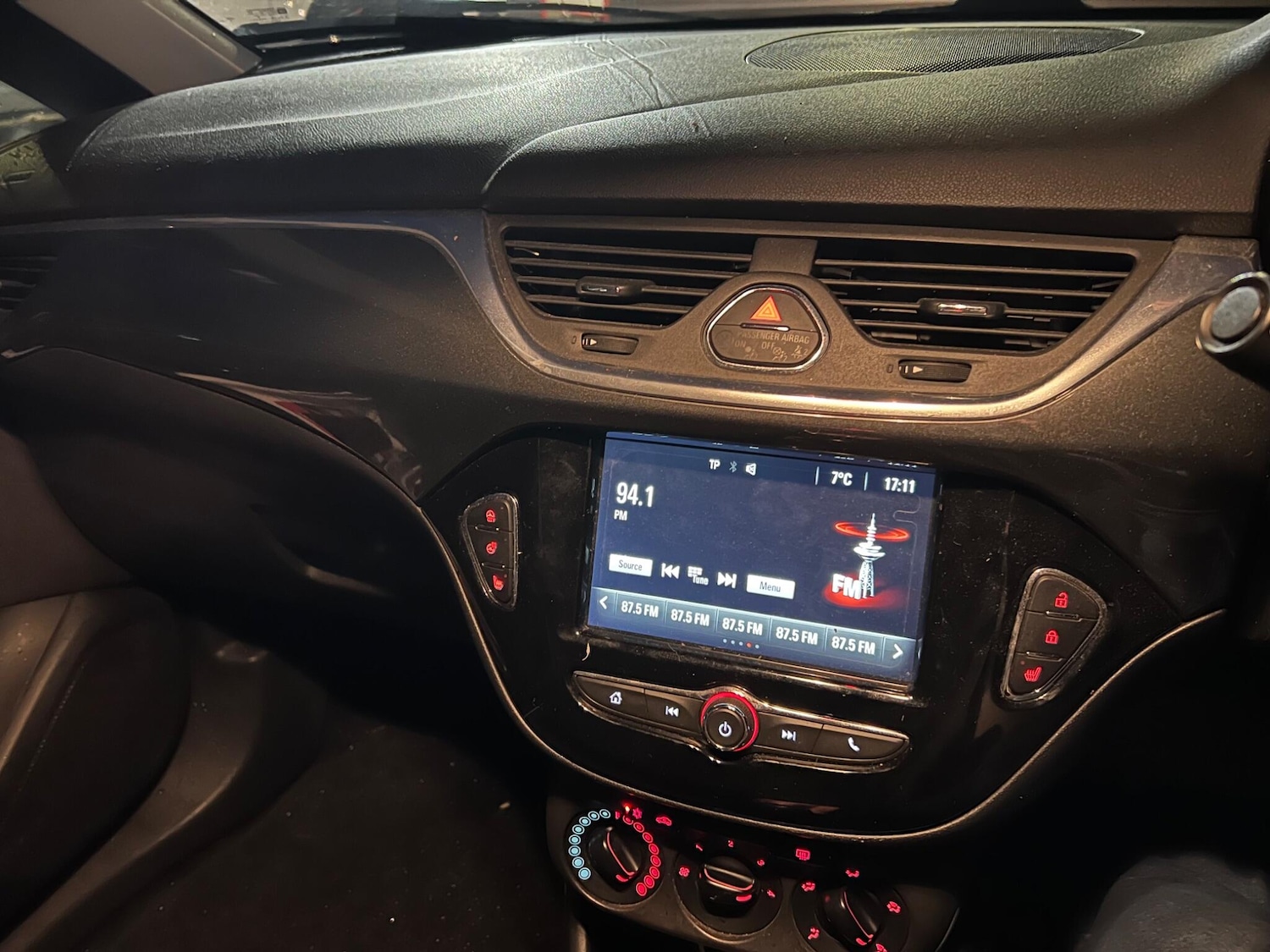 Used Vauxhall Corsa 2016 for sale - 77237875: Photo 37