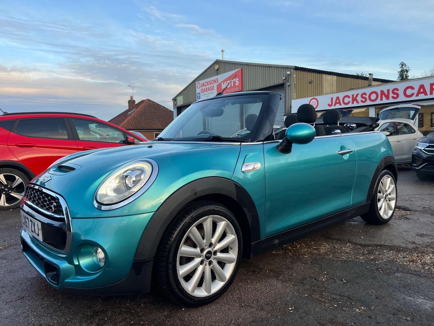 Used MINI Convertible 2017 for sale - 76771872: Photo 21