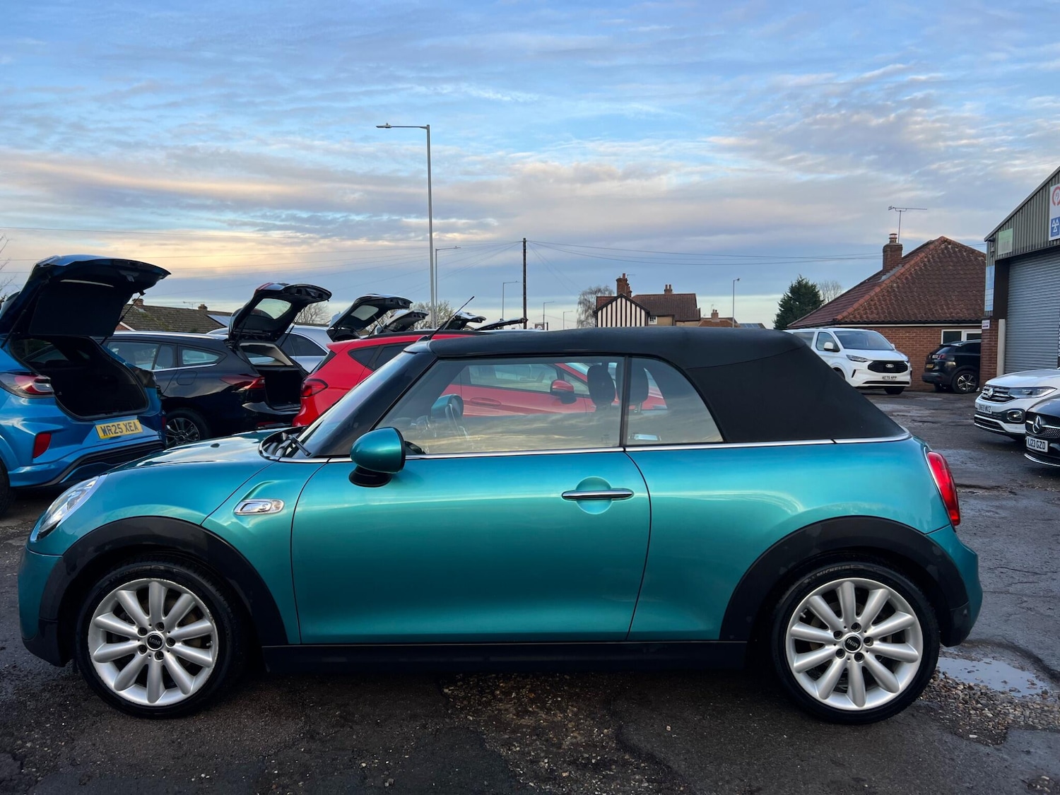 Used MINI Convertible 2017 for sale - 76771872: Photo 53