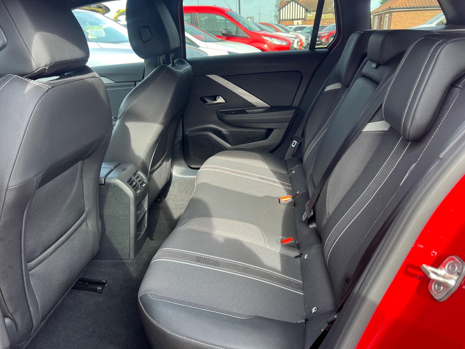 Used Vauxhall Astra 2024 for sale - 77969629: Photo 32