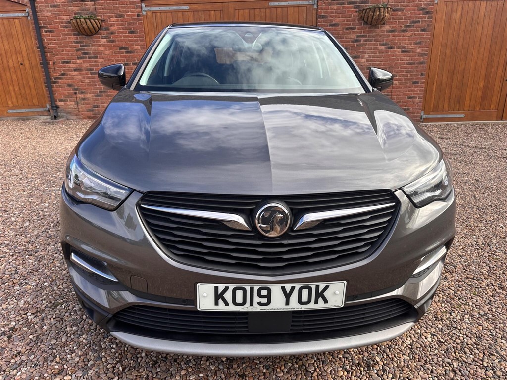 Used Vauxhall Grandland X 2019 for sale - 76344246: Photo 2