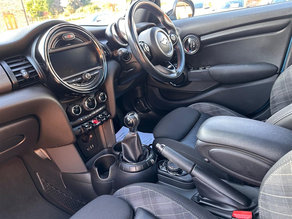 Used MINI Hatch 2014 for sale - 76452438: Photo 16