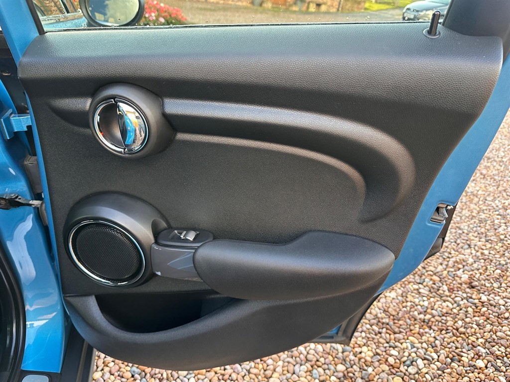 Used MINI Hatch 2014 for sale - 76452438: Photo 26