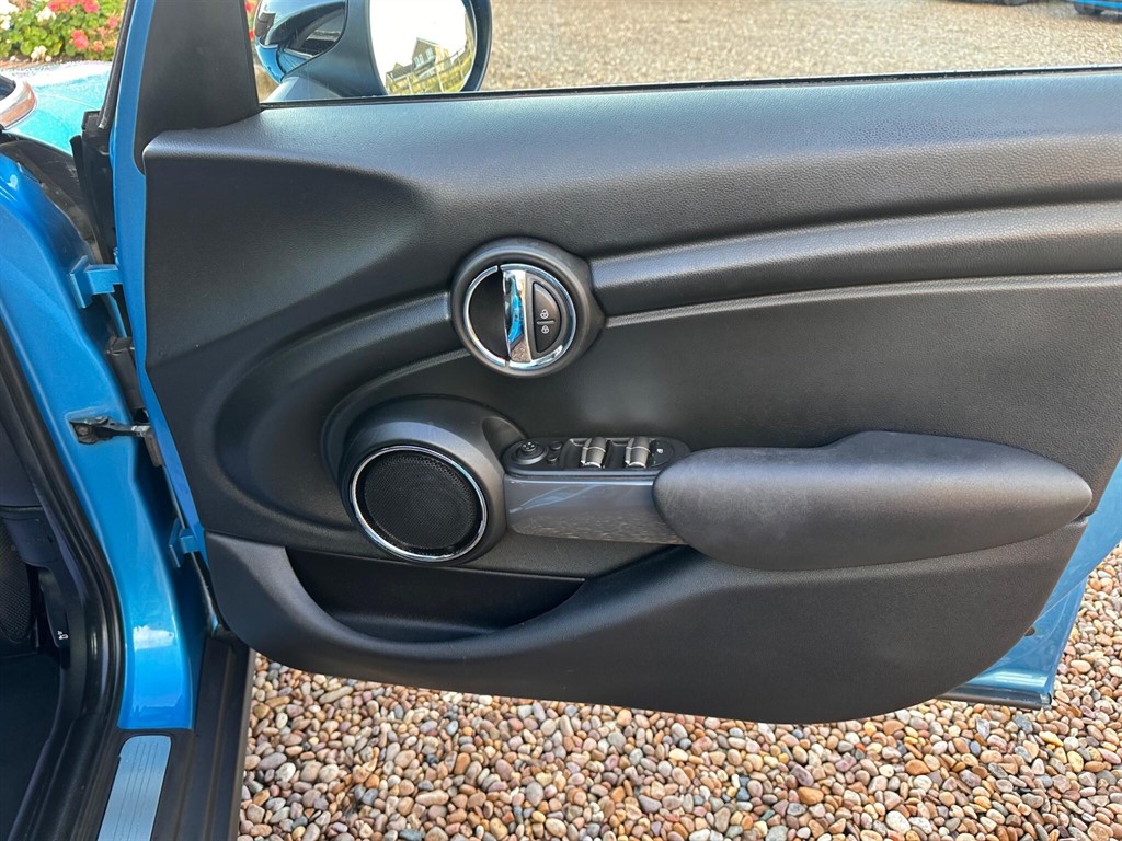 Used MINI Hatch 2014 for sale - 76452438: Photo 27