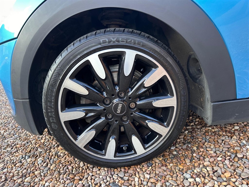 Used MINI Hatch 2014 for sale - 76452438: Photo 28