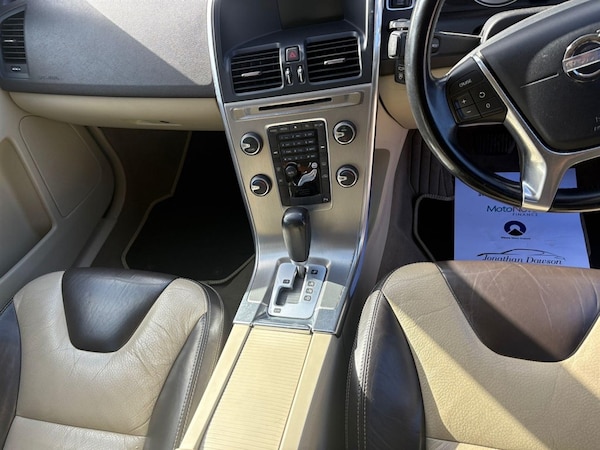 Used Volvo XC60 2011 for sale - 76217343: Photo 12
