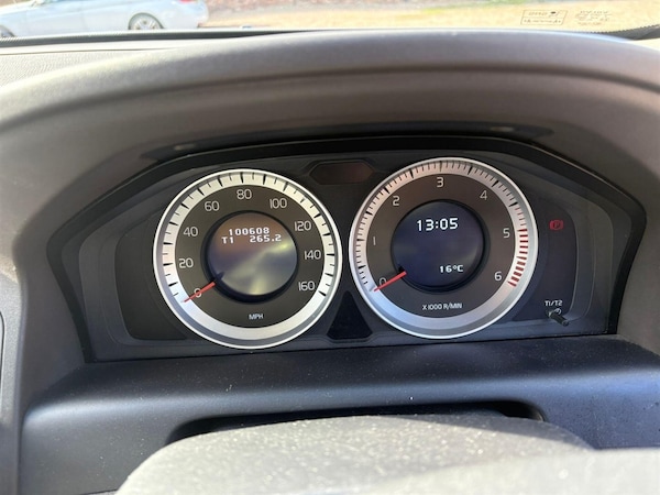 Used Volvo XC60 2011 for sale - 76217343: Photo 17