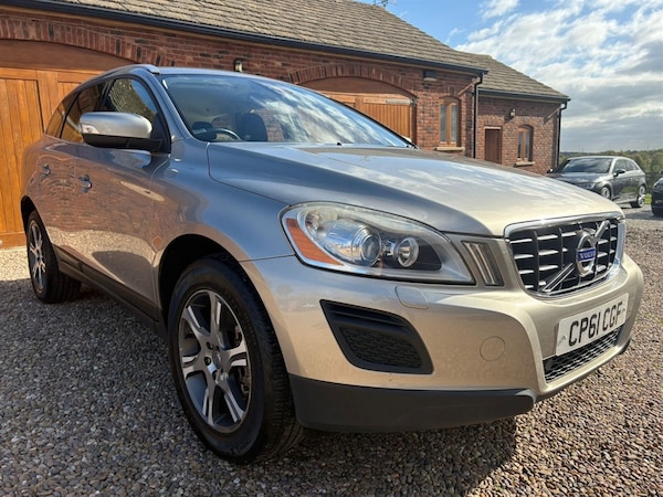 Used Volvo XC60 2011 for sale - 76217343: Photo 5