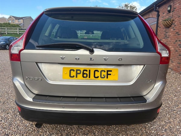 Used Volvo XC60 2011 for sale - 76217343: Photo 8