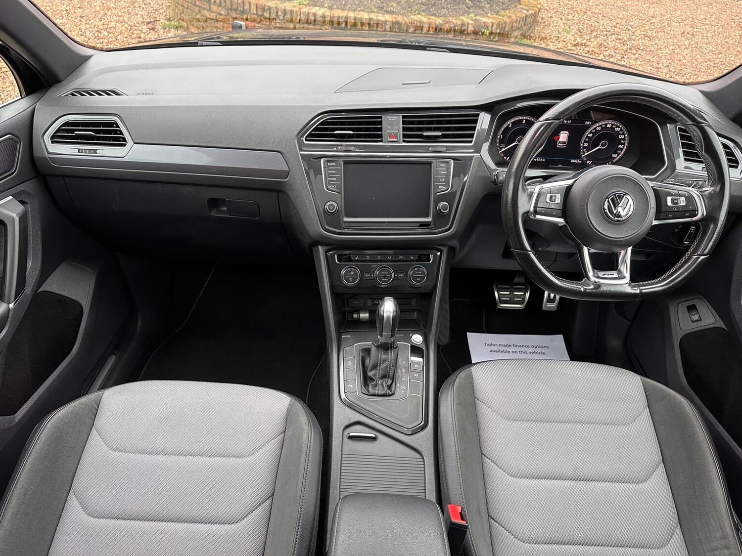 Used Volkswagen Tiguan 2017 for sale - 77638710: Photo 10