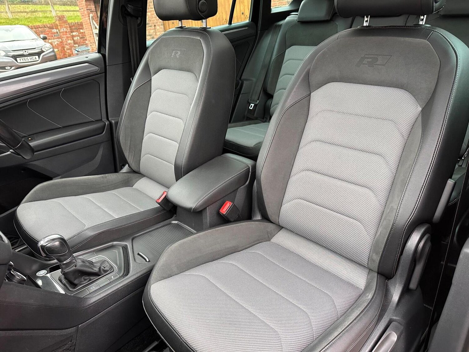 Used Volkswagen Tiguan 2017 for sale - 77638710: Photo 13