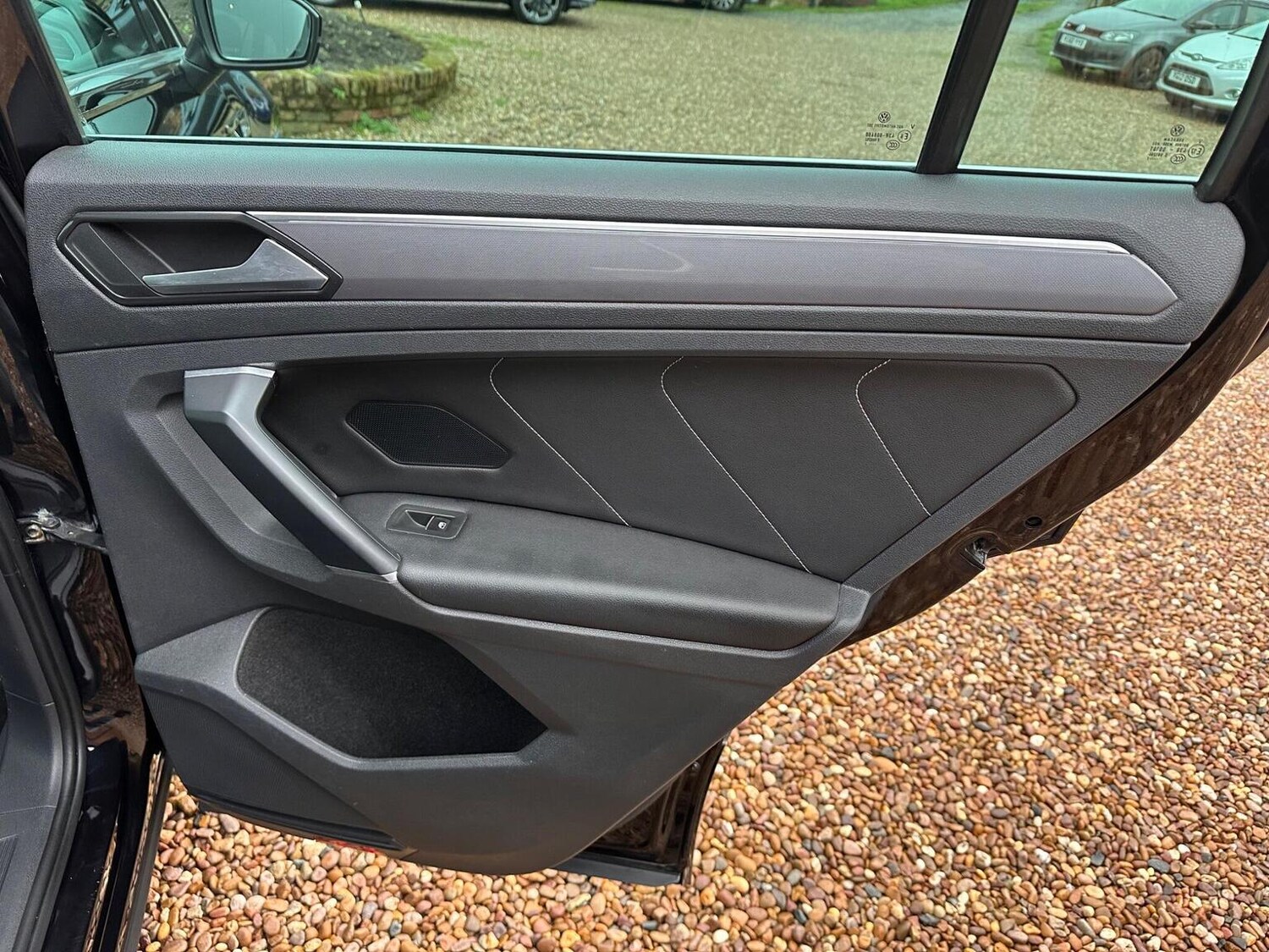 Used Volkswagen Tiguan 2017 for sale - 77638710: Photo 25