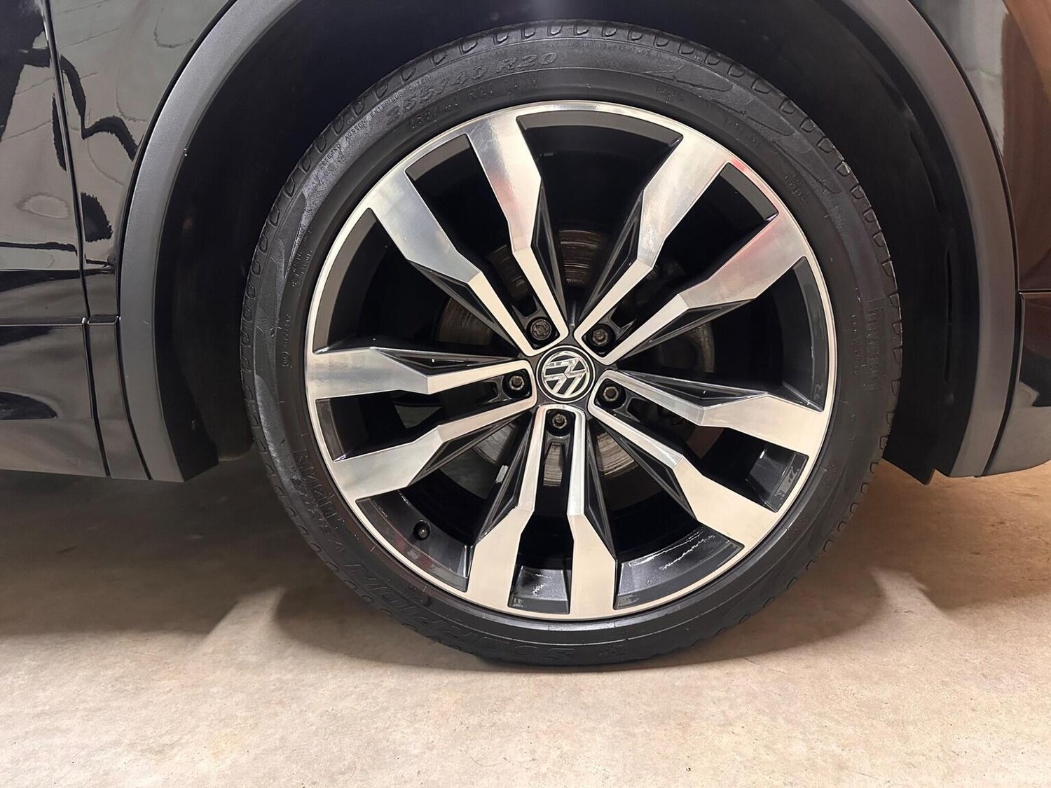 Used Volkswagen Tiguan 2017 for sale - 77638710: Photo 28