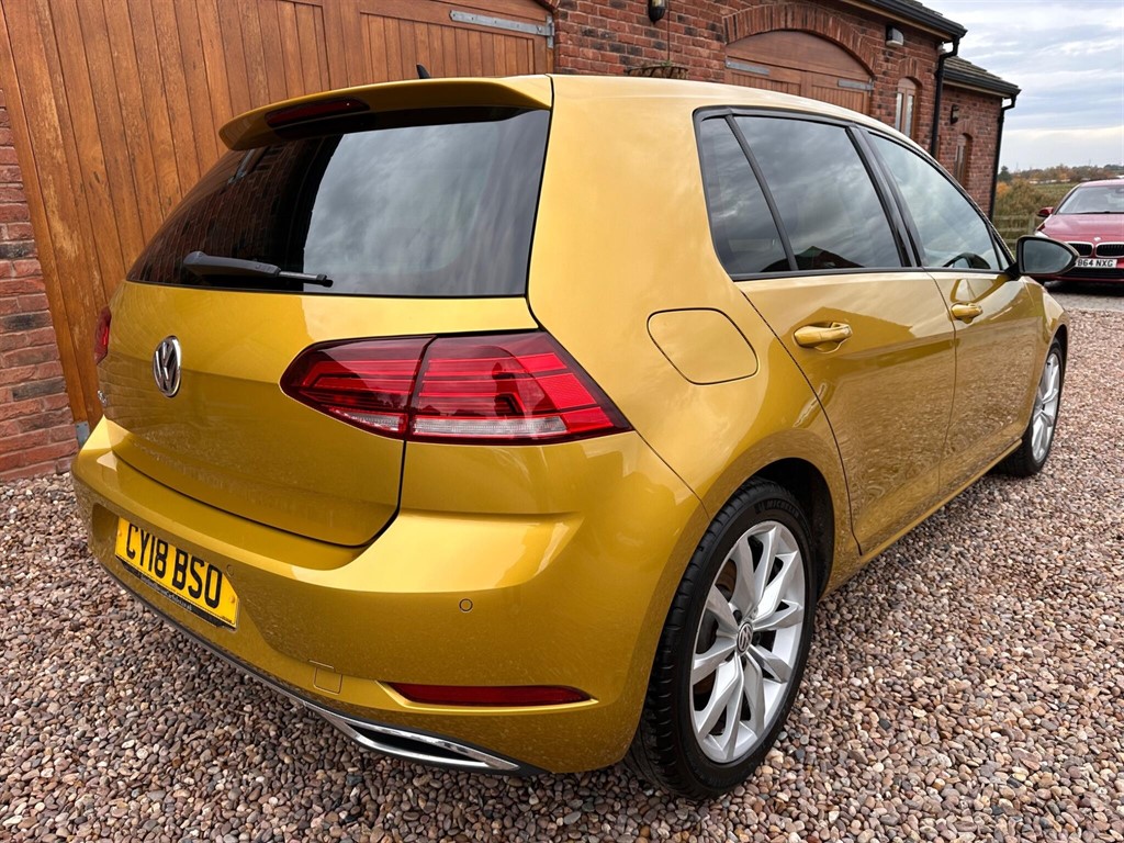Used Volkswagen Golf 2018 for sale - 76507806: Photo 11