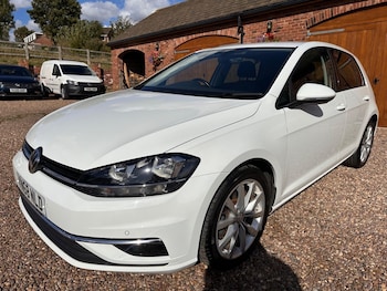 Used Volkswagen Golf 2018 for sale - 75869455: Photo