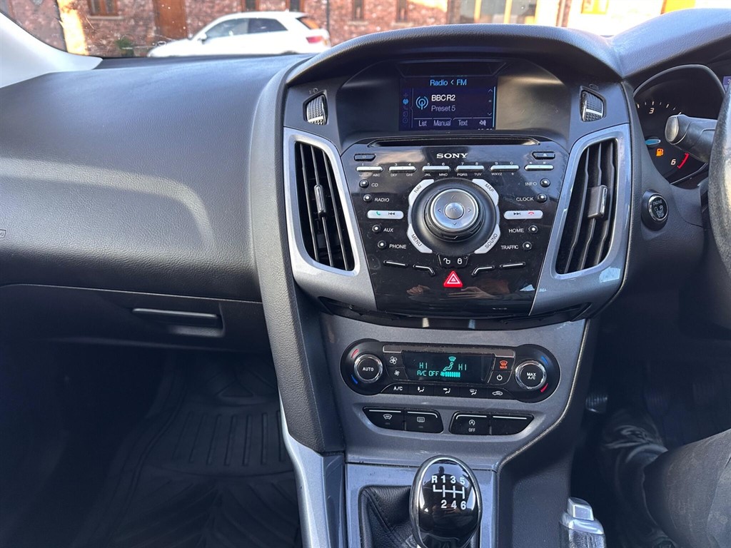 Used Ford Focus 2014 for sale - 76696714: Photo 14