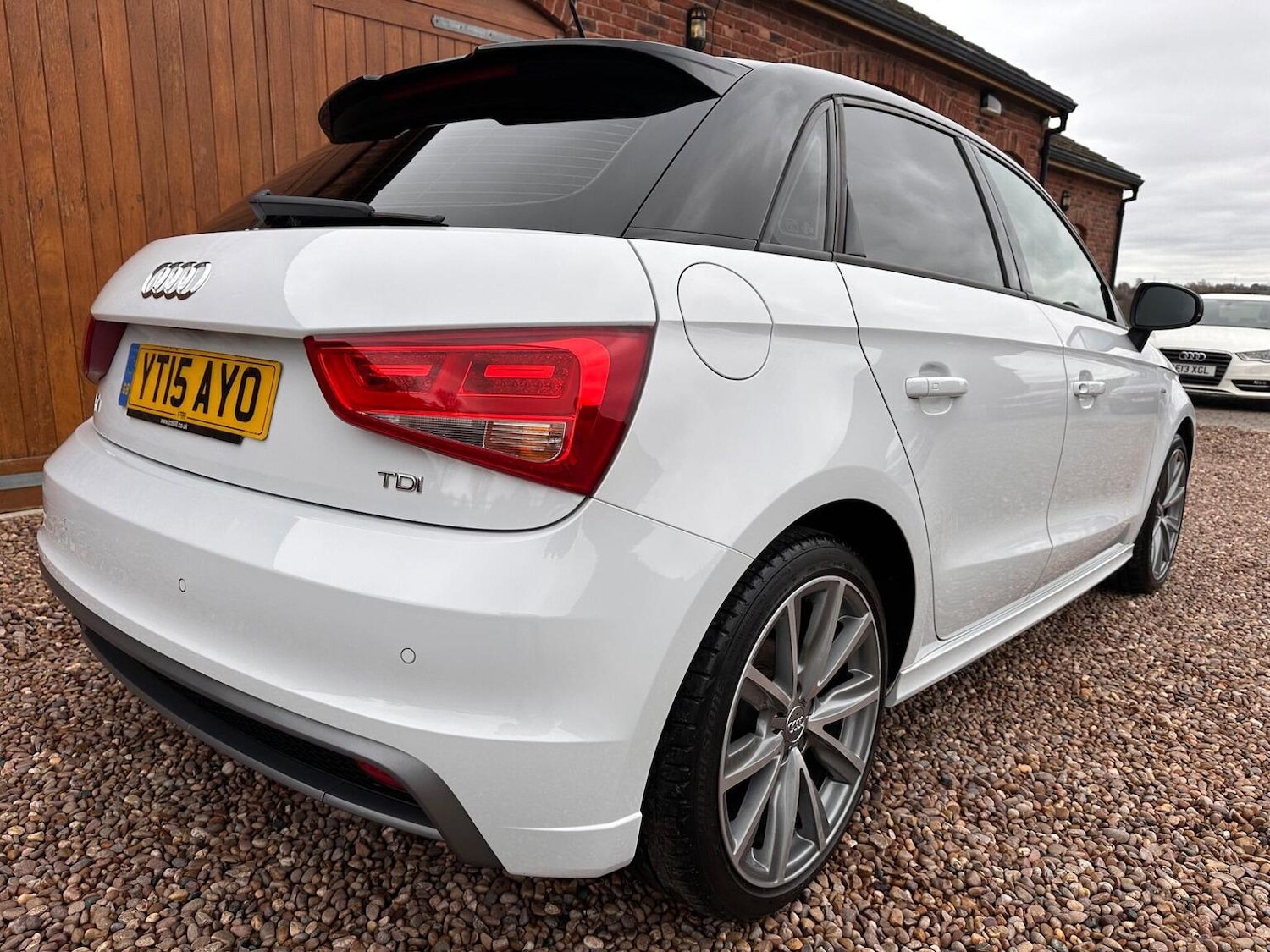 Used Audi A1 2015 for sale - 77781704: Photo 5