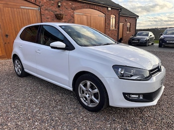 Used Volkswagen Polo 2011 for sale - 77269500: Photo